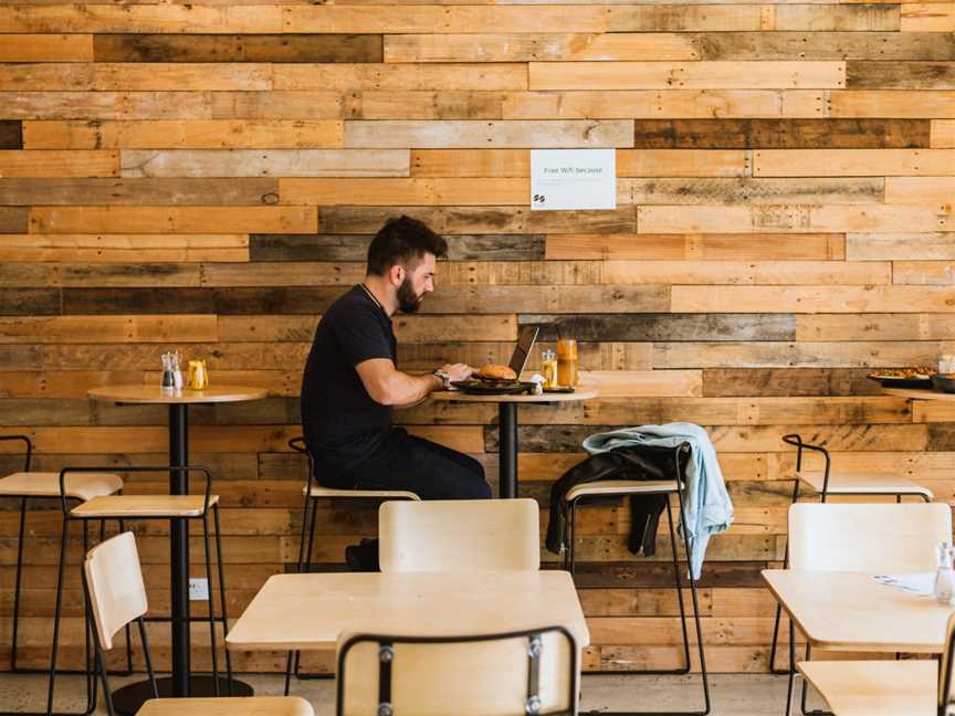 Stringers Saba Bespoke Coffee - Roastery & Cafe, Sunbury, VIC