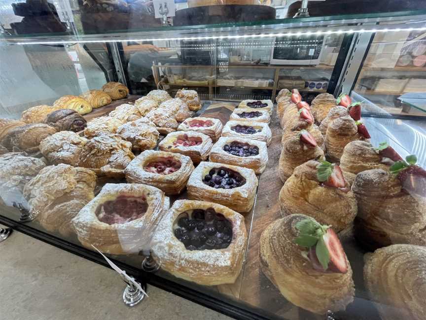 Darvella Patisserie, Bulimba, QLD