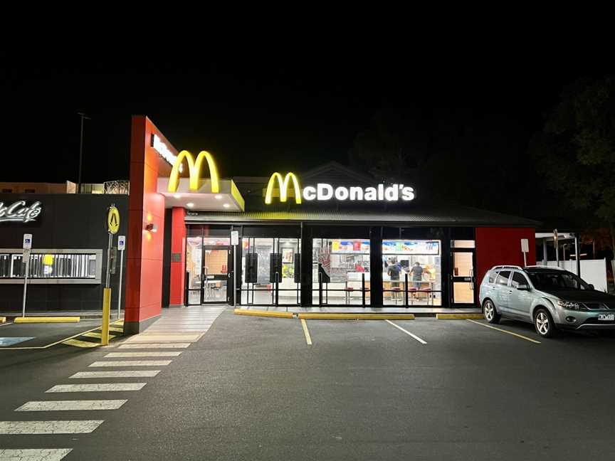 McDonald's, Vermont South, VIC