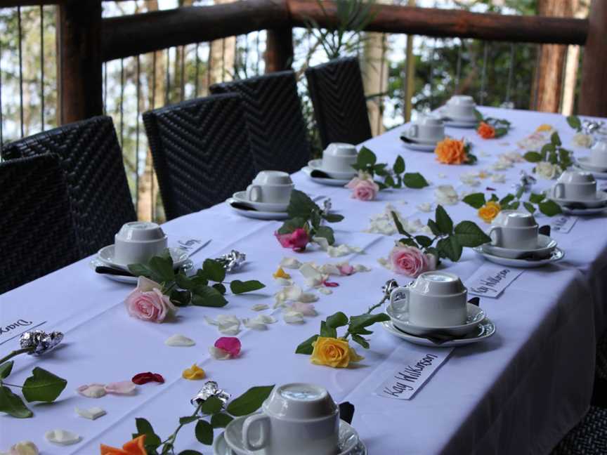 Secrets on The Lake - Dining on the Deck cafe, Montville, QLD