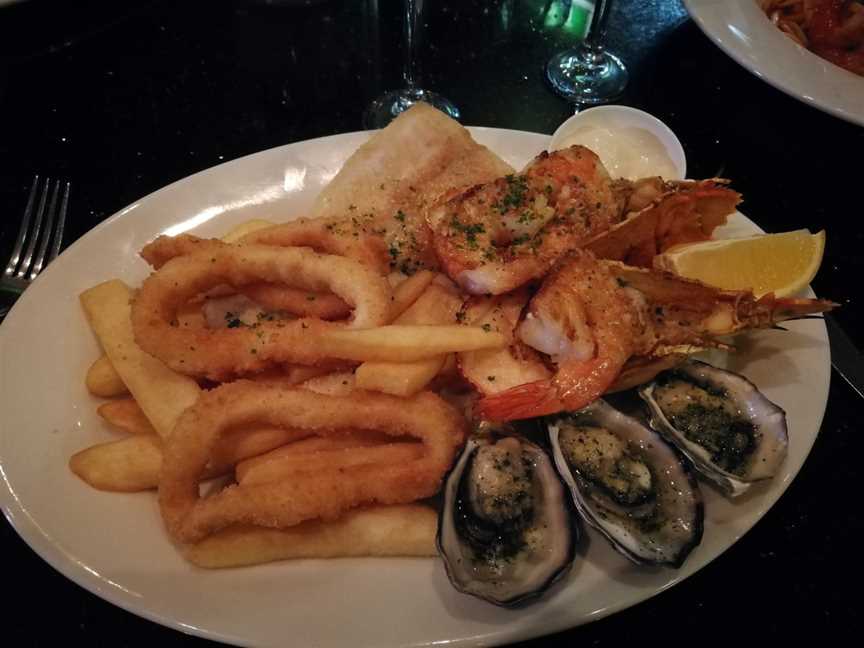 Ginos Trattoria, Runaway Bay, QLD