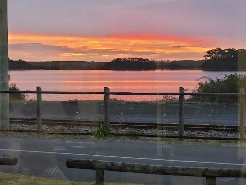 Regatta point tavern, Strahan, TAS