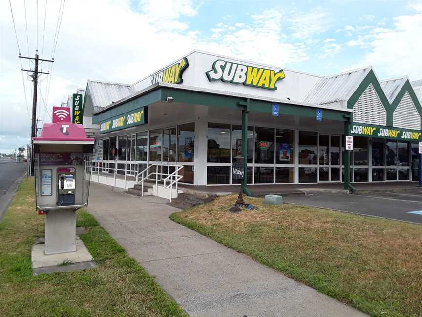 Subway, Bungalow, QLD