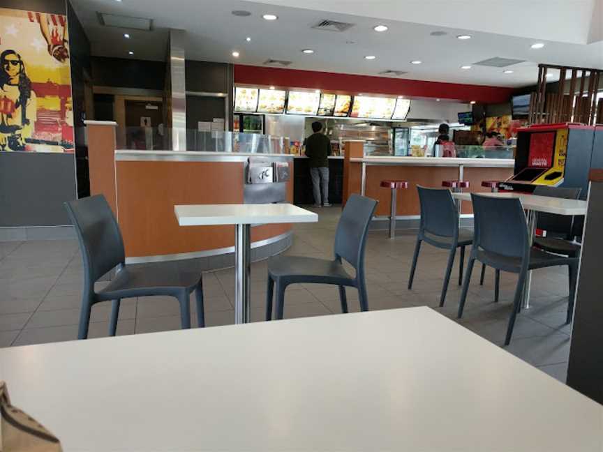 KFC Newcomb, Moolap, VIC