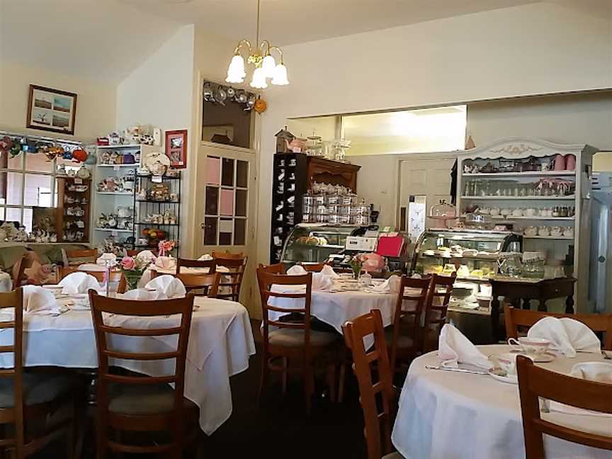 Moments & Memories Tea Room, Beechworth, VIC