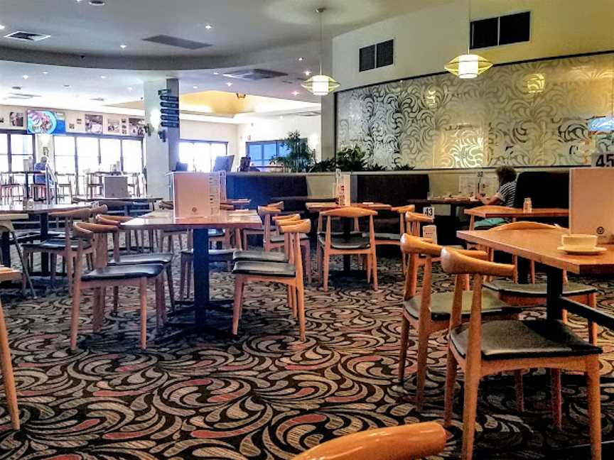 Village Hotel, Golden Grove, SA