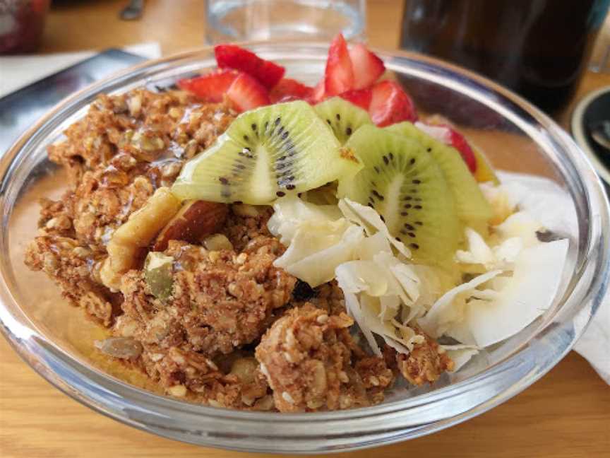 Bare Naked Bowls, Toowong, QLD