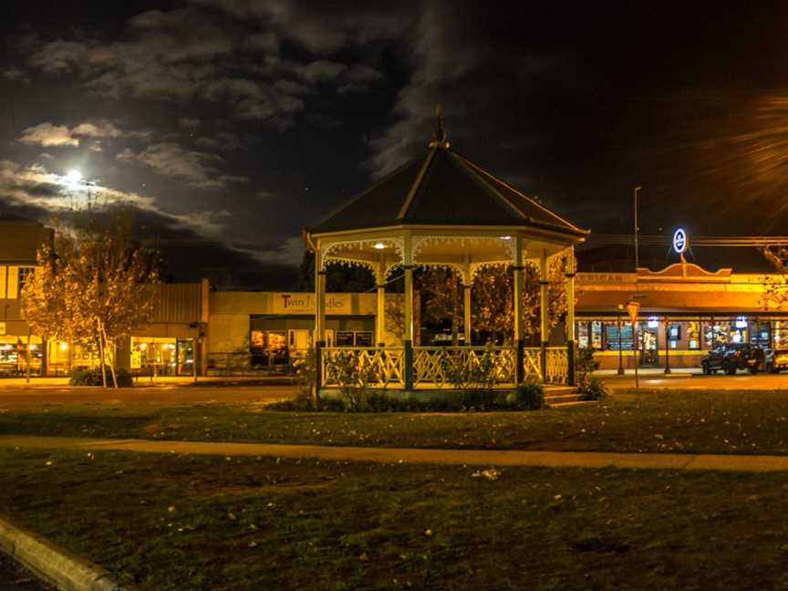 The American Creswick, Creswick, VIC