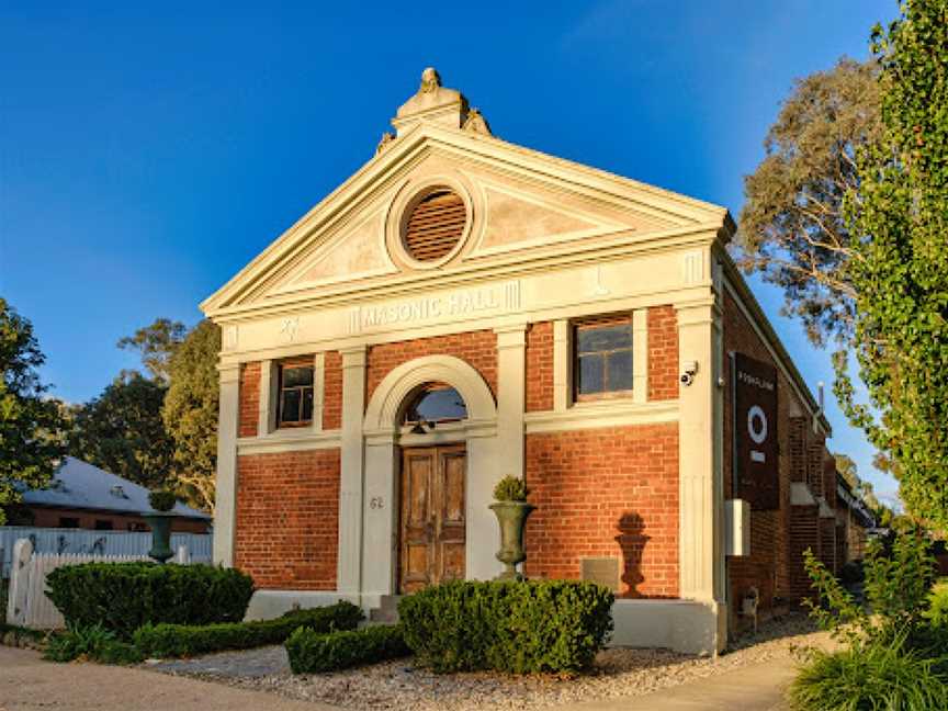 Posh Plonk, Chiltern, VIC