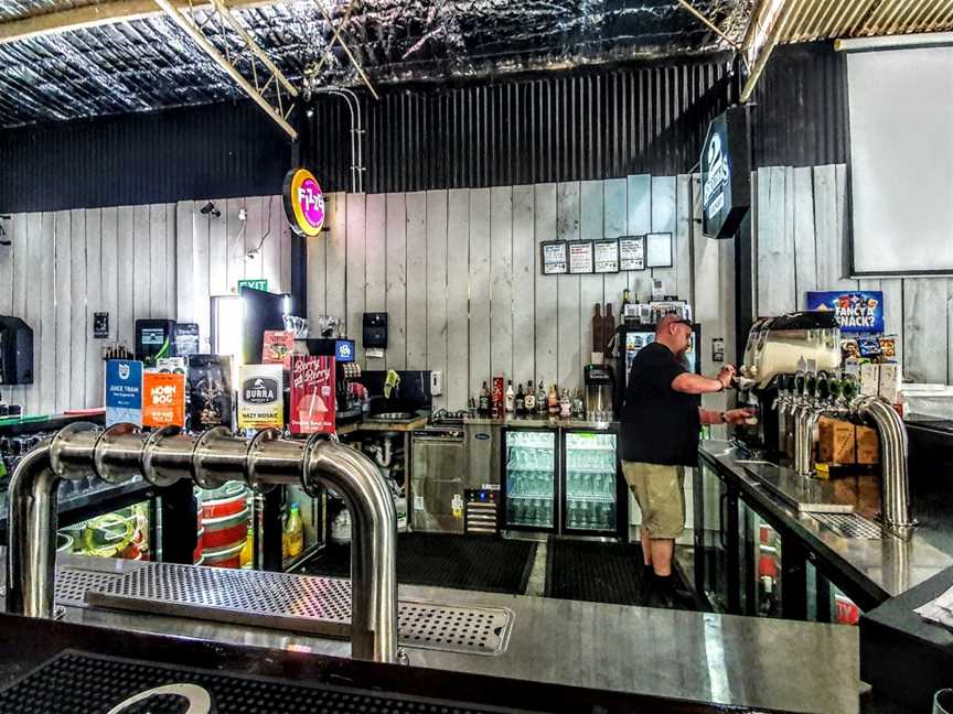 Yarragon Ale House / YAR Brewing Co, Yarragon, VIC