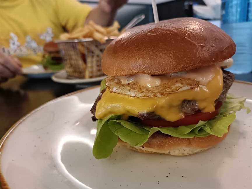 Burger Urge (Earlville), Earlville, QLD