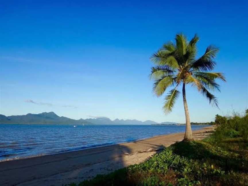 Cardwell @ the Beach (Lyndock Motel & Bottlemart), Cardwell, QLD