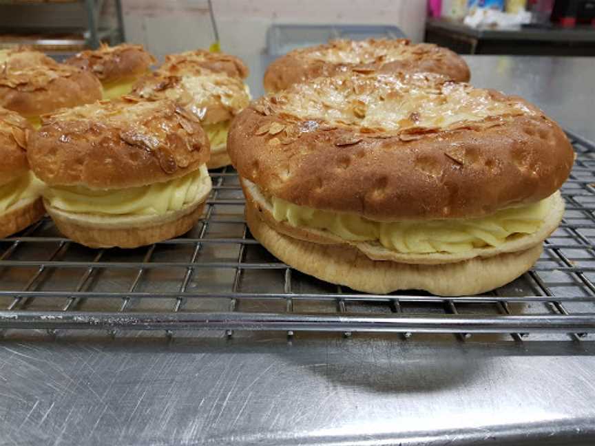 Albert Street Bakery, Inglewood, QLD