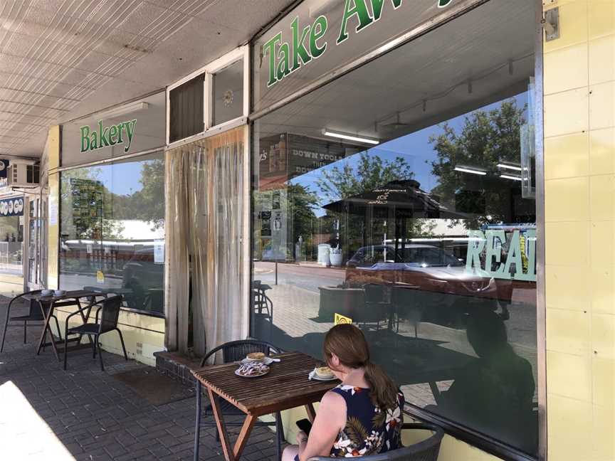 Blumberg Bakery & Takeaway, Birdwood, SA