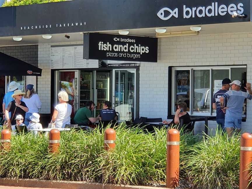 Bradlees Beachside Takeaway, Bargara, QLD