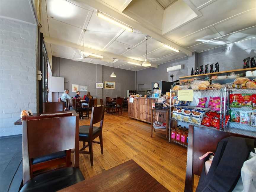 Brewsters Foodstore & Cafe, Garfield, VIC