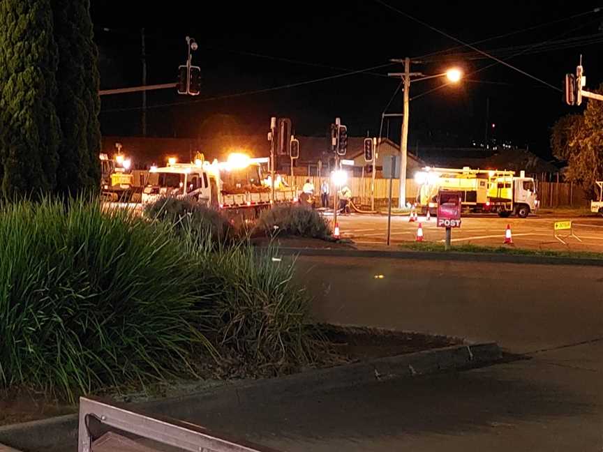 Checkers on Tor, Newtown, QLD