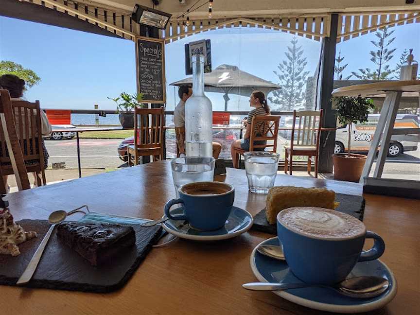 Cooper's Speciality Coffee and Tap House, Manly, QLD