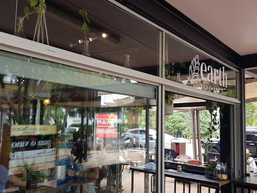 earth espresso bar, Golden Beach, QLD