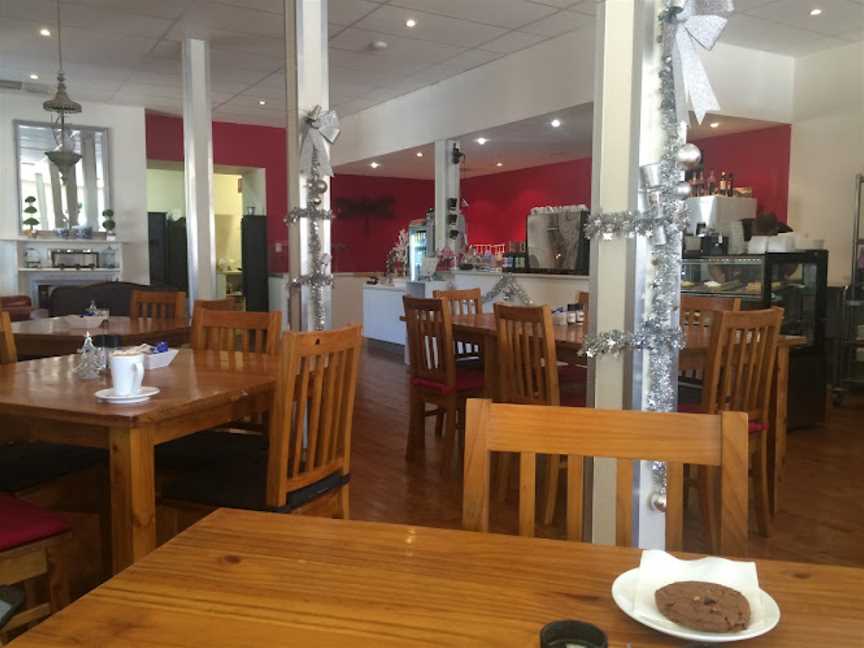 Emporium Bakehouse, Riverton, SA