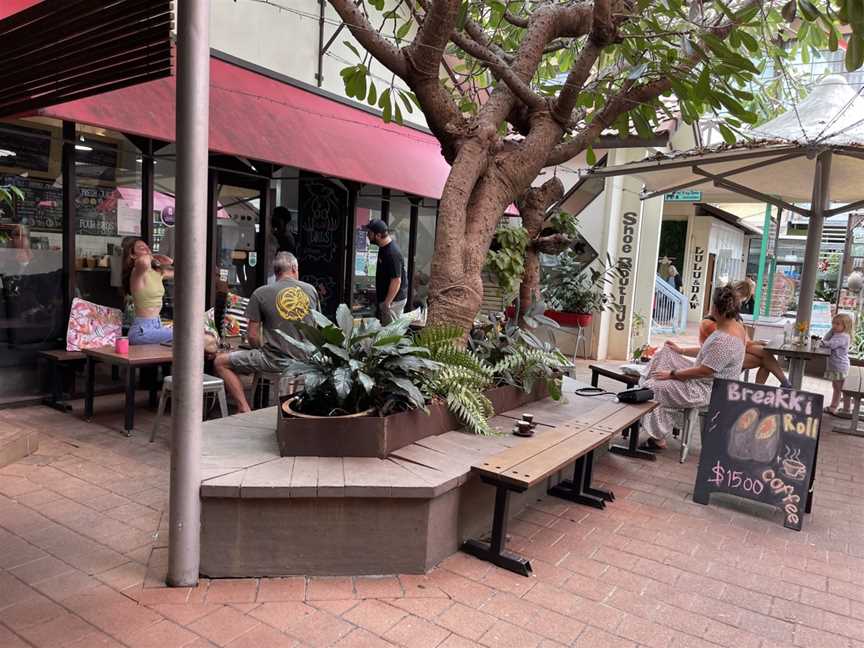 Four Birds, Darwin City, NT