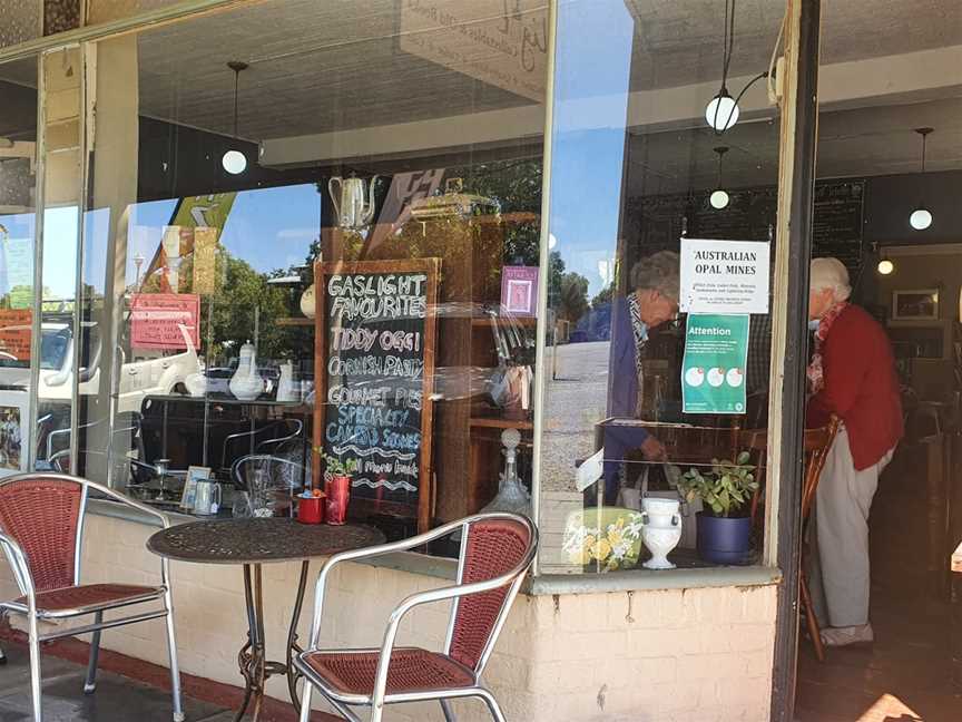 Gaslight Cafe, Collectables and Old Books, Burra, SA