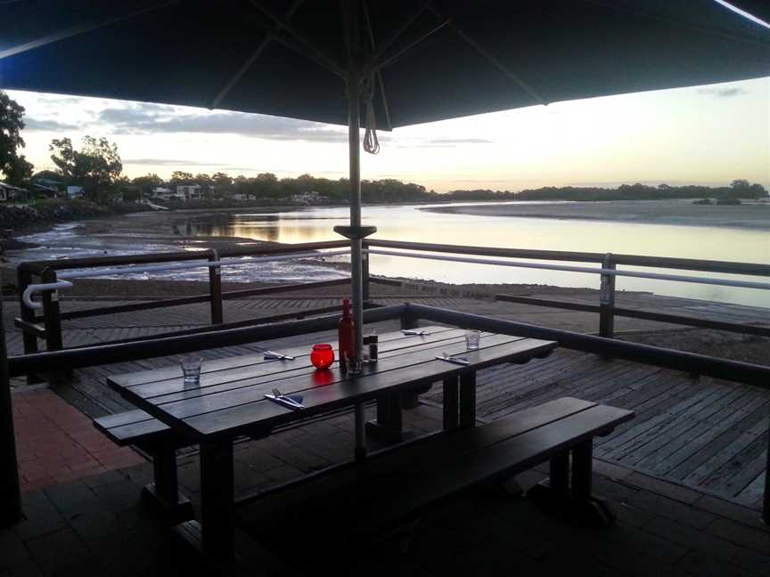 Goody's On The Beach, Toogoom, QLD