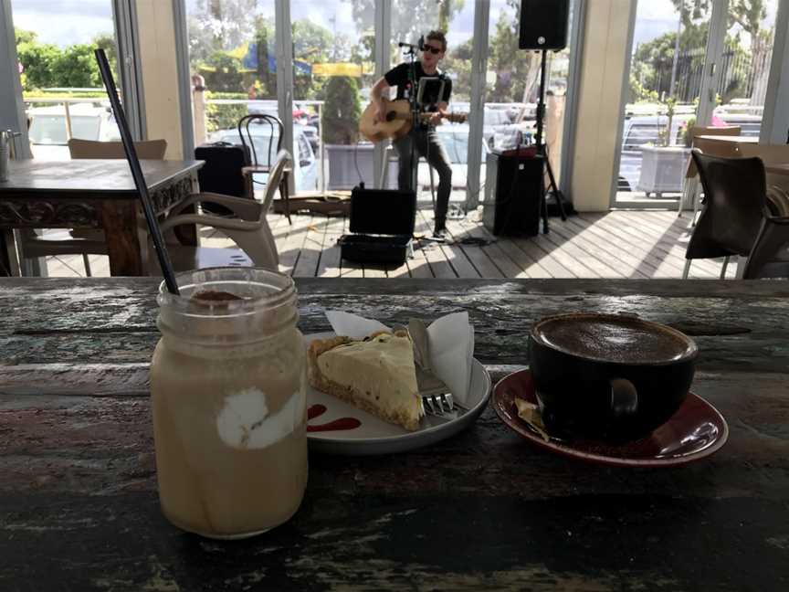 Harbour Wine Bar, Tewantin, QLD