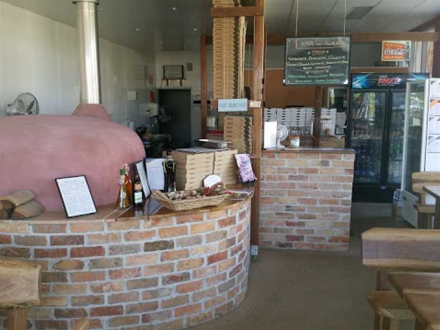 La Pizzeria Traditional Wood Fire Pizza, Brighton, QLD