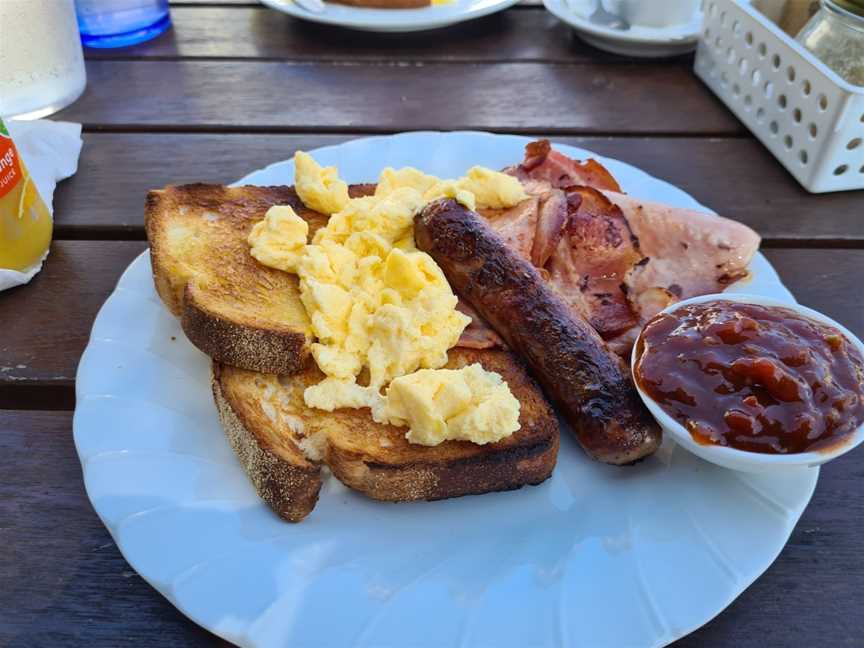 Lakes Boatshed Cafe, Lakes Entrance, VIC