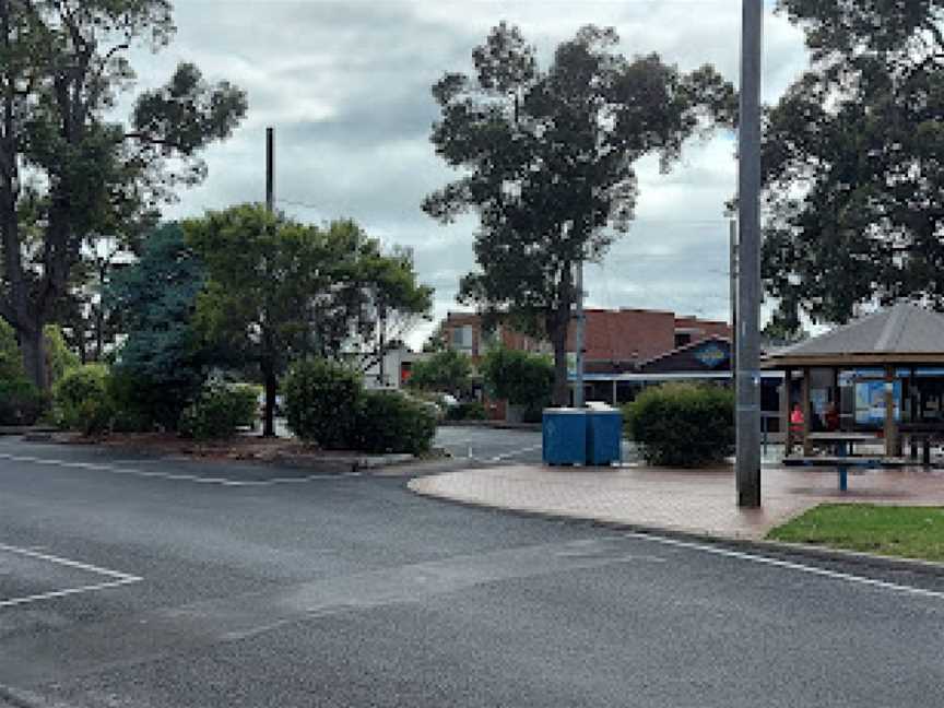 Lee's Pizza & Take Away, Mallacoota, VIC