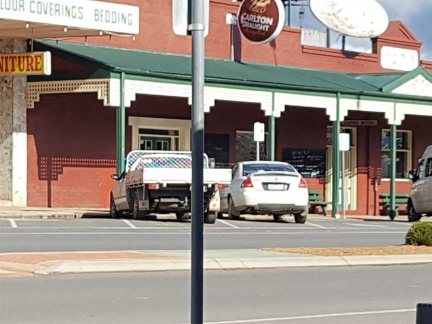 Legends on Hansen, Corryong, VIC