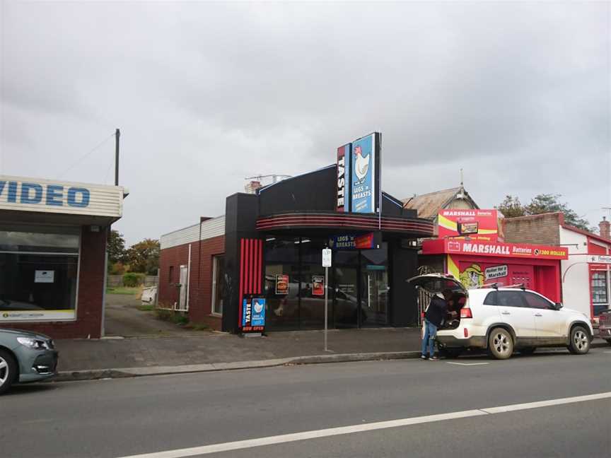 Legs 'N' Breasts, Sorell, TAS