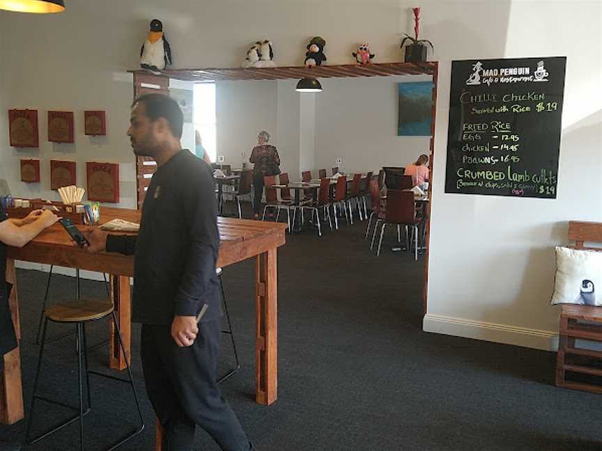 Mad Penguin Cafe, pizza, Bar & Restaurant, Millicent, SA