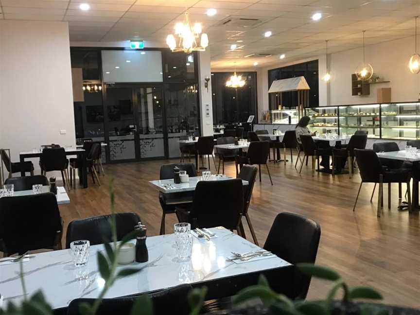 Ora D'oro, Croydon, VIC