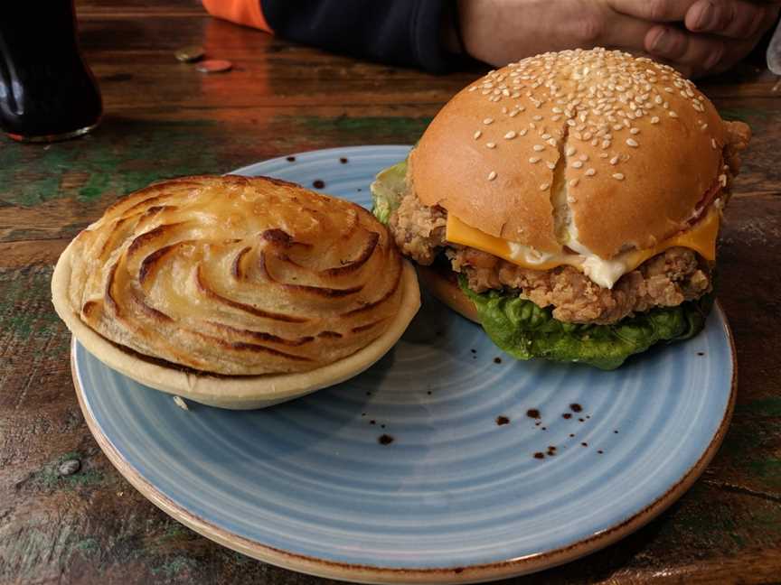 Pie Time, Thomastown, VIC