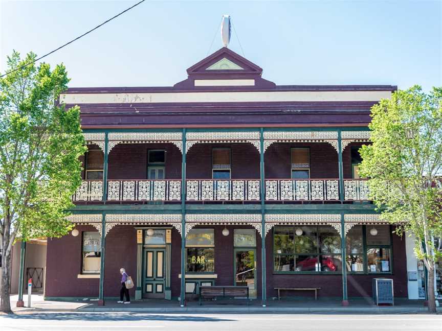 Shamrock Hotel, Elmore, VIC