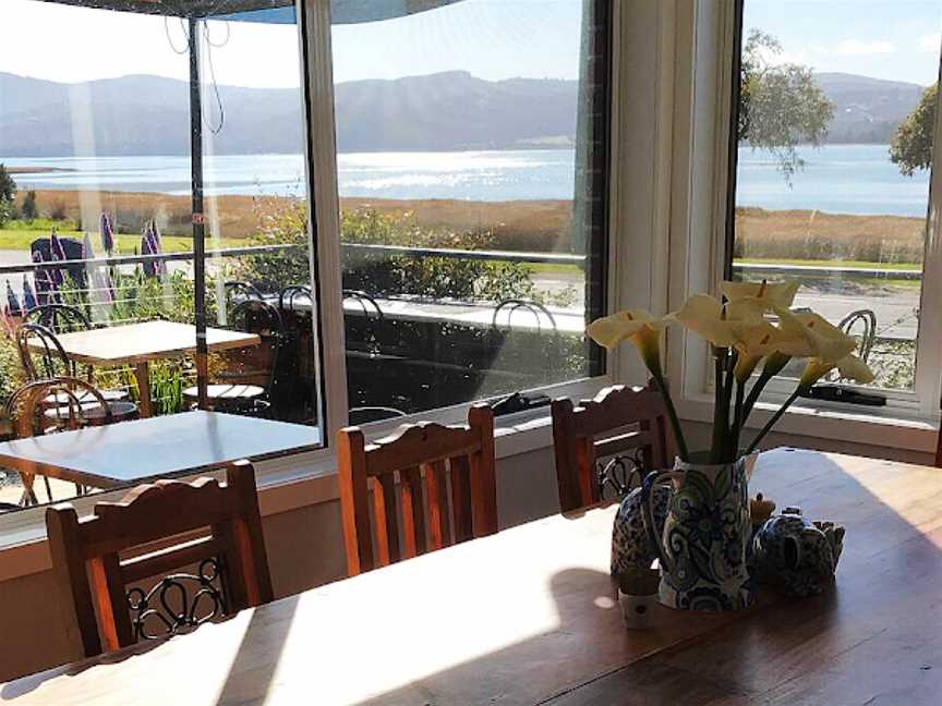 Singapore Baker’s Cafe, Gravelly Beach, TAS