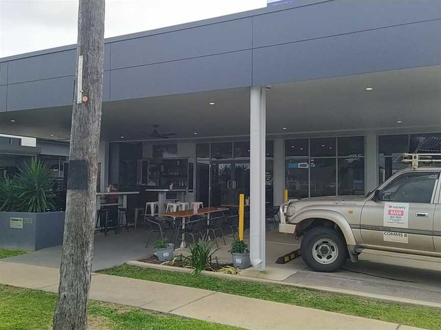 Snowy's Cafe, Garbutt, QLD