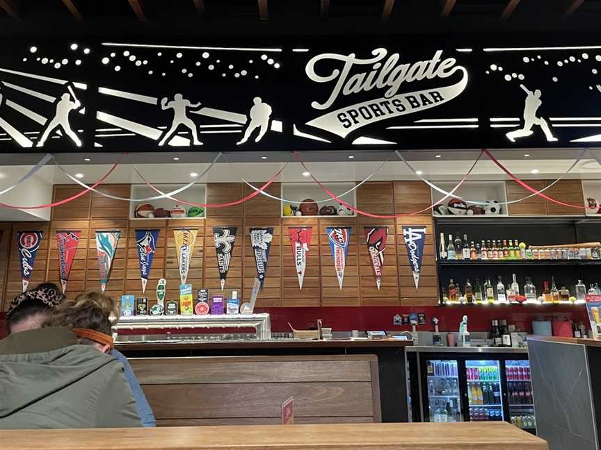 Tailgate Sports Bar, Toowoomba City, QLD