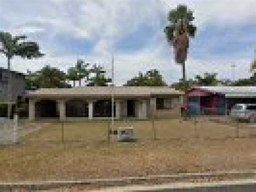 The hangout, Point Vernon, QLD