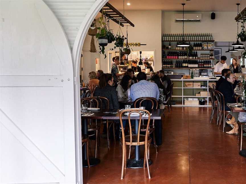 Lost Phoenix Farm, Food & drink in Hindmarsh Valley