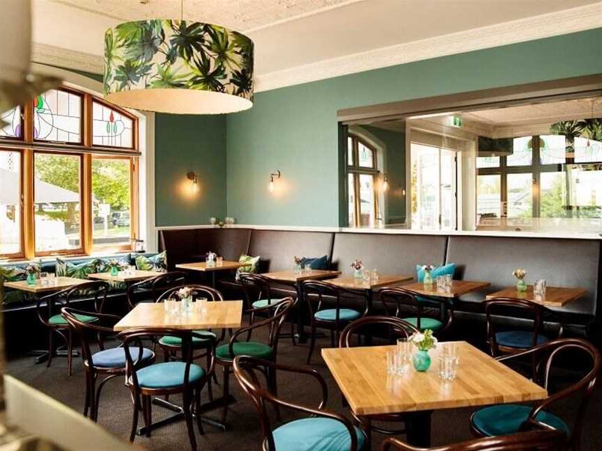 Alpha Street Kitchen & Bar, Leamington, New Zealand