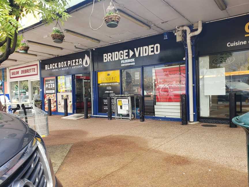 Black Box Pizza - Mangere Bridge, Auckland, New Zealand