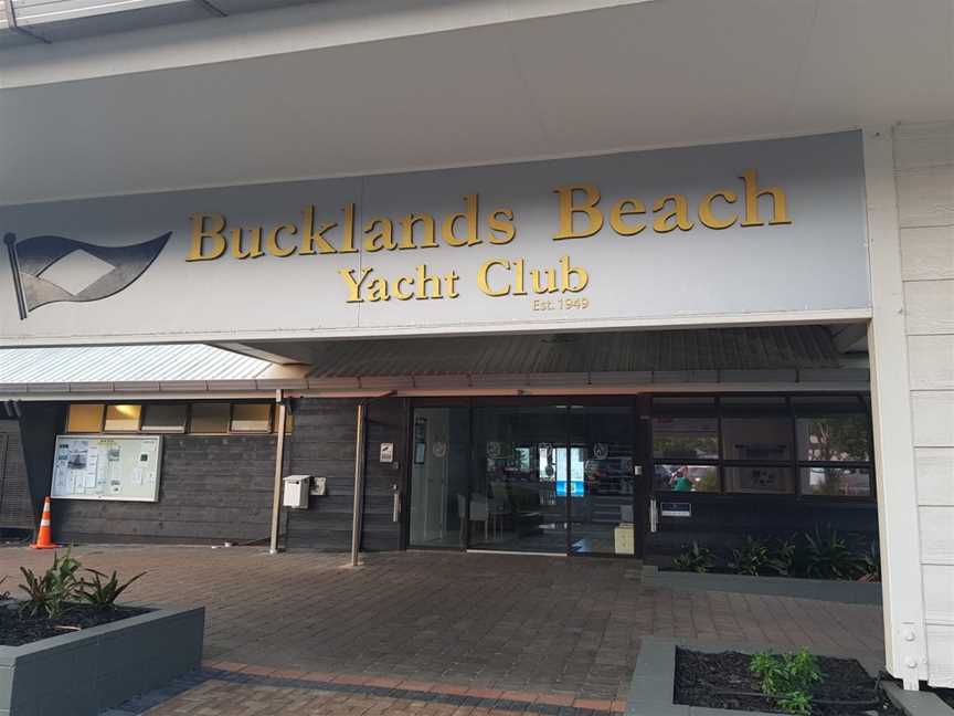 Bucklands Beach Yacht Club, Half Moon Bay, New Zealand