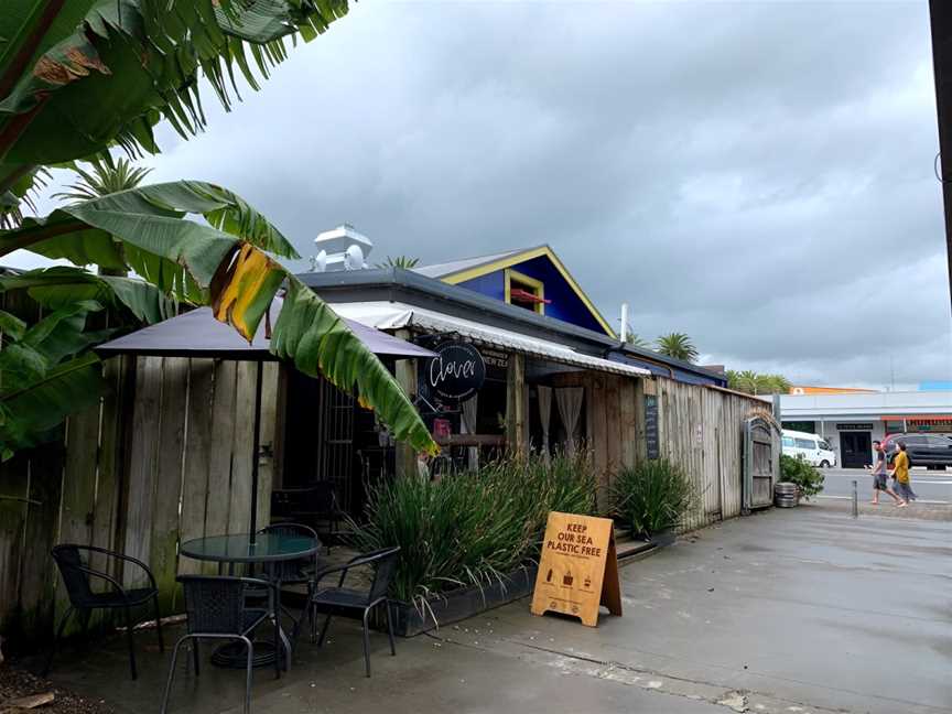 Clover, Raglan, New Zealand