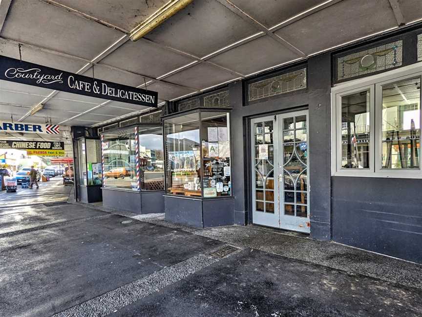 Courtyard Cafe & Delicatessen, Paeroa, New Zealand