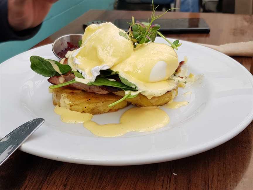 Courtyard Cafe & Delicatessen, Paeroa, New Zealand