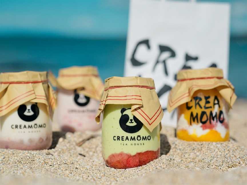 Creamomo Tea House, Takapuna, New Zealand