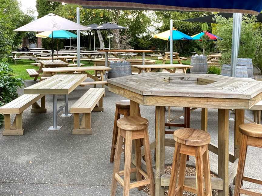 Dodson Street Beer Garden, Mayfield, New Zealand